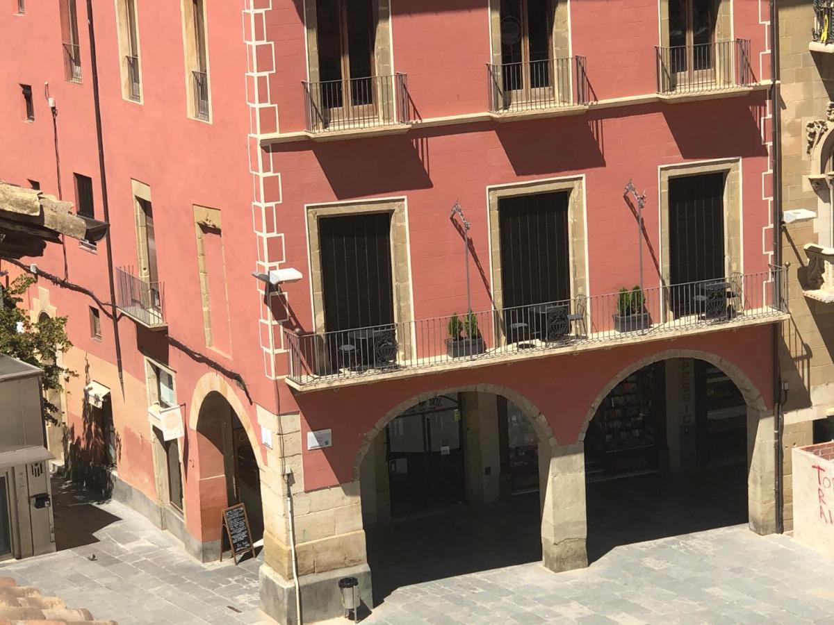 Apartaments Vicus 3 Con Vistas A La Plaza Mayor De Vic Esterno foto